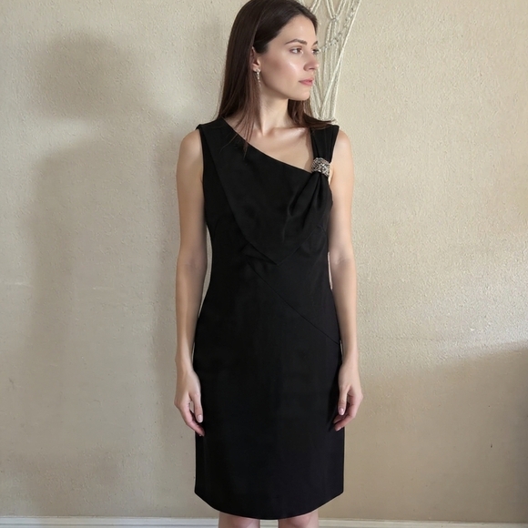 Nue by Shani Dresses & Skirts - Nue By Shani Black Asymmetrical Sheath Mini Dress Size 6 NWT $290 Embelished